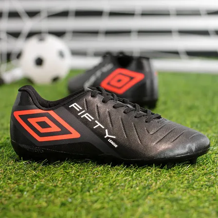 Chuteira Umbro Campo Fifty League Preto Masculino Trava Fixa