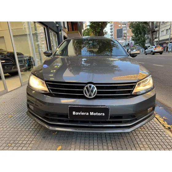 Volkswagen Vento 2.5 Advance Plus 170cv Tiptronic