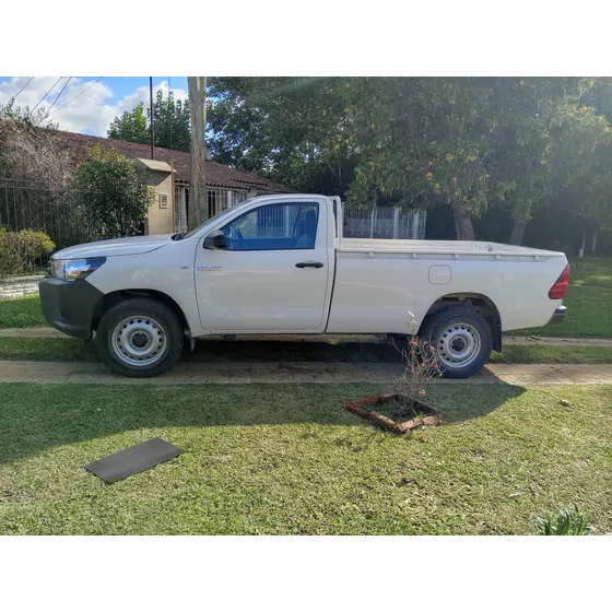 Toyota Hilux Pick-up 2.4 Cs Dx 150cv 4x2
