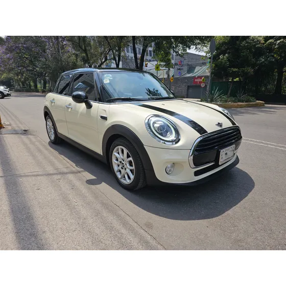 Mini Cooper 1.5 Chili 5 Puertas At