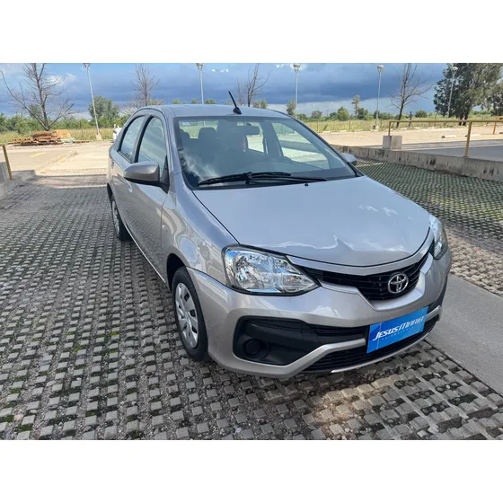 Toyota Etios 1.5 Sedan Xs
