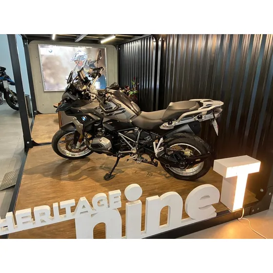 Bmw Gs1200 , Color Gris , Llantas Nuevas, Poco Uso ..