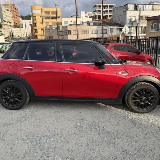 Mini Cooper 2020 1.5 F55 Salt