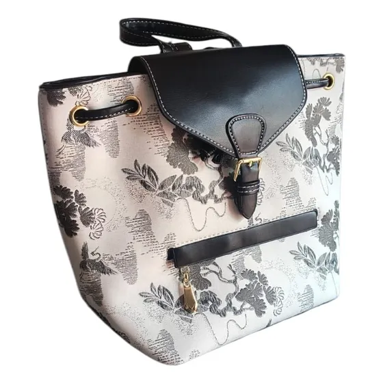 Bolso Cartera Espalda Cuero Sintético