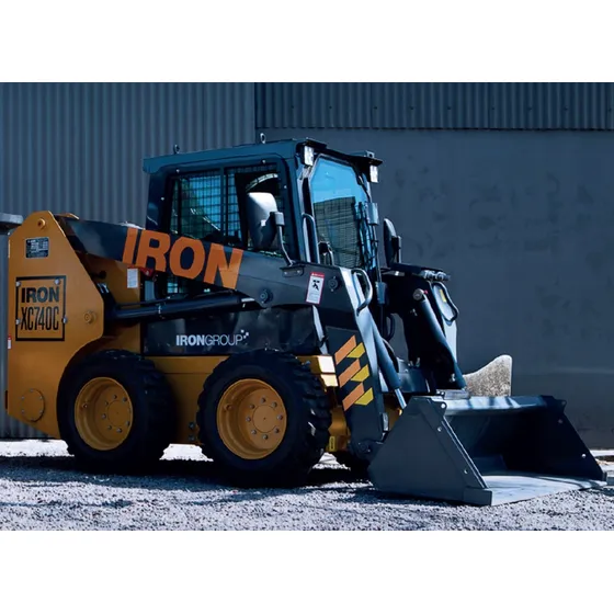 Mini Cargadora Iron Xc740 C  Aire Acond, (2025)