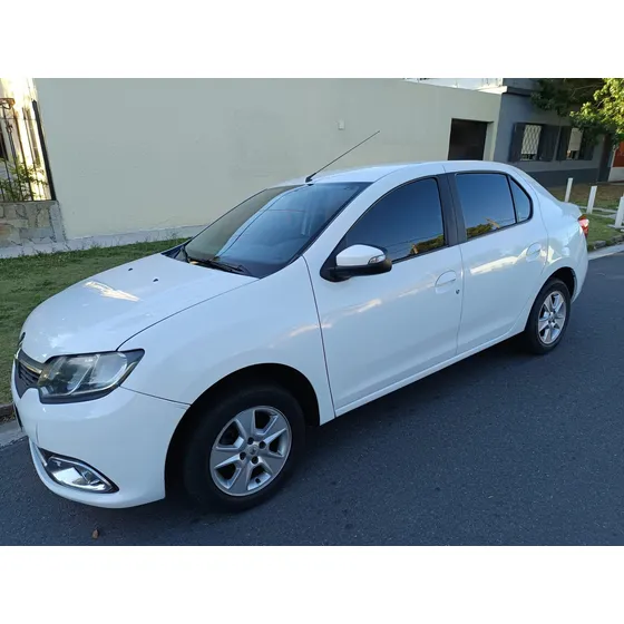 Renault Logan 1.6 Privilege 105cv