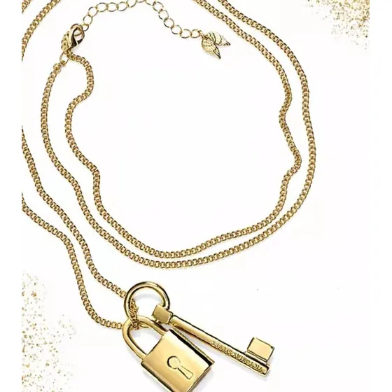 Victoria's Secret Scandalous Dije Con Cadena Llave Candado