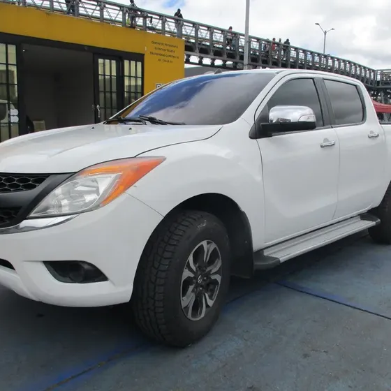 Mazda Bt-50 2015 All New Pro 4x4 3200cc At Aa