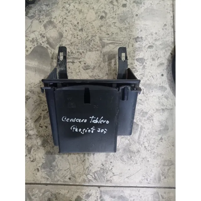 Cenicero Tablero Peugeot 307