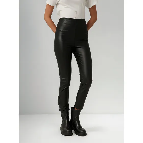 Pantalon Simil Cuero Cierre Botones Talle L Grande Especial