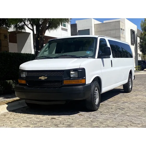 Chevrolet Express 6.0ls C 15 Pas At