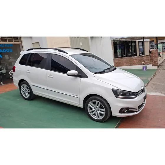 Volkswagen Suran 1.6 Highline Msi 110cv