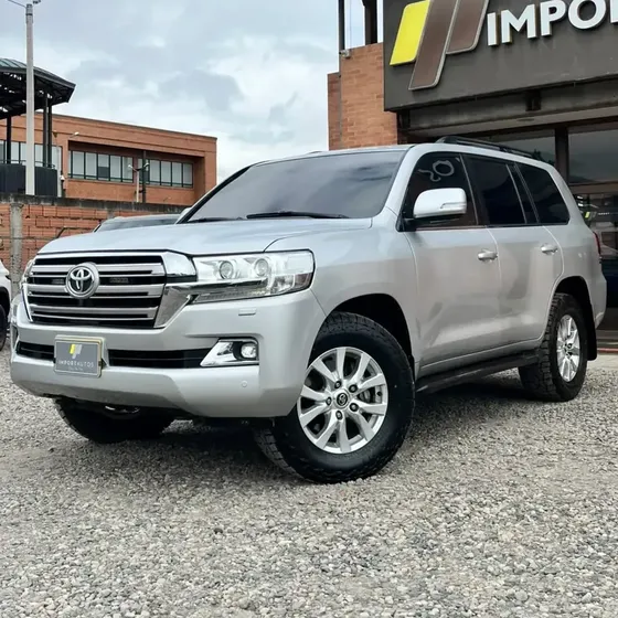 Toyota Land Cruiser 2020 4.6 Imperial Lc200 Gasolina