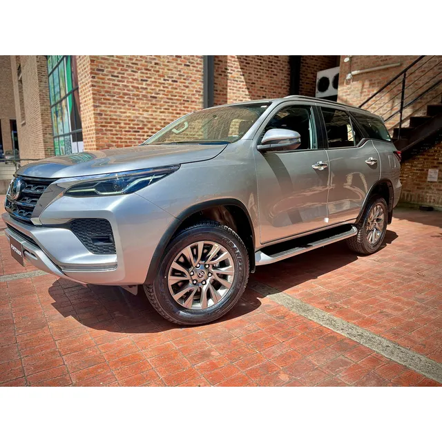 Toyota Fortuner 2.7 Gasolina Srv 4x2