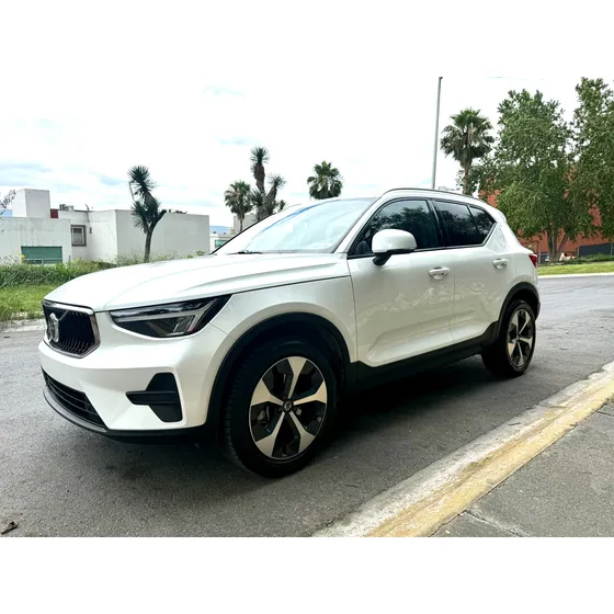 Volvo Xc40 Mild-hybrid. Motor 2.0 Lts, 4 Cil