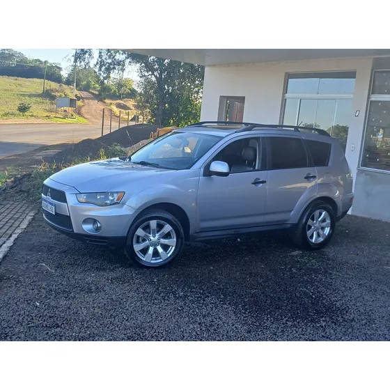 Mitsubishi Outlander 2.0 5p