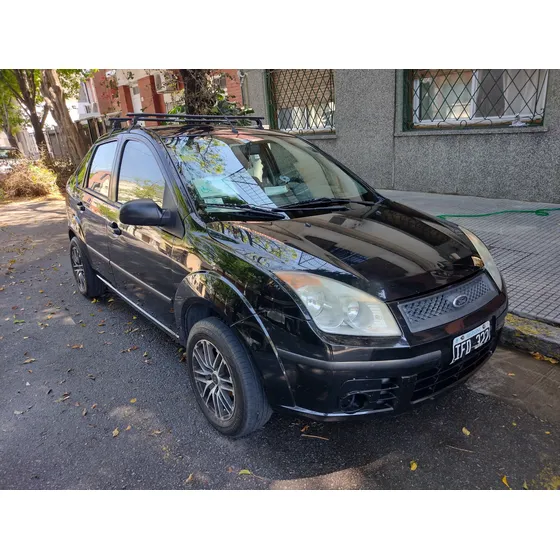 Ford Fiesta Max 1.6 Max Amb
