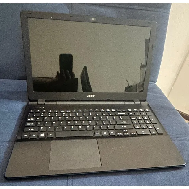 Notebook Acer Aspire E5-521, 4 Gb Ram, 1 Tb Hdd, Amd E2-6110
