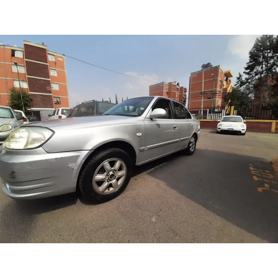 Dodge Verna 1.6 Gv 4p At