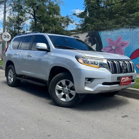 Toyota Land Cruiser Prado 2011 4.0