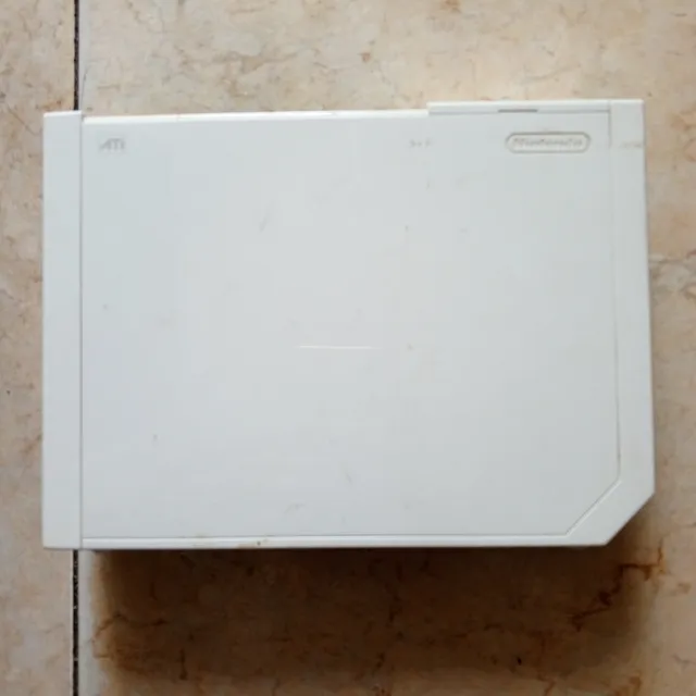 Consola Sola Nintendo Wii Usado Sin Accesorios
