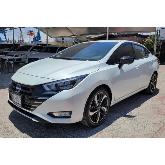 Nissan Versa 1.6 Sr Cvt