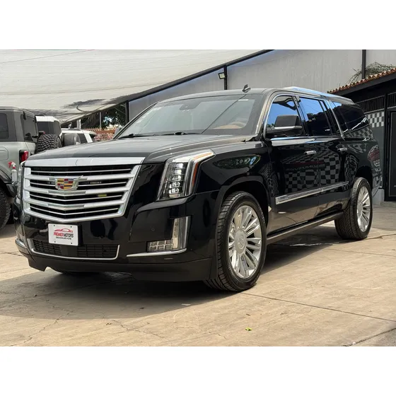 Cadillac Escalade 6.2 Plinum 4x4 At