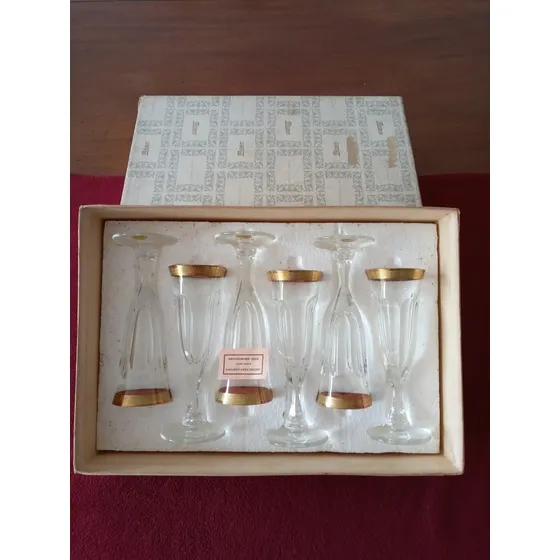 Copas (6), Marca Moser, Lady Hamilton Gold.