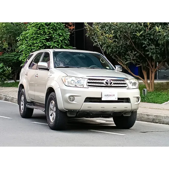 Toyota Fortuner 2.7l 4x4