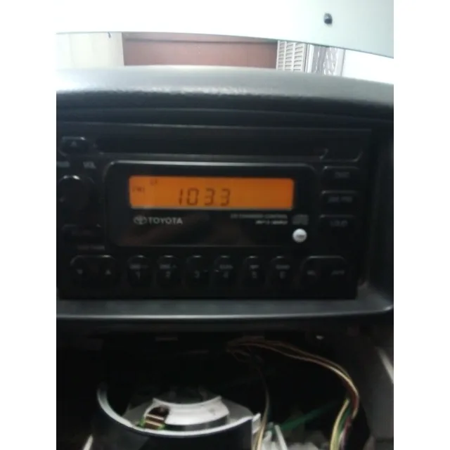 Reproductor Toyota  Corolla Original Para Reparar O Repuesto