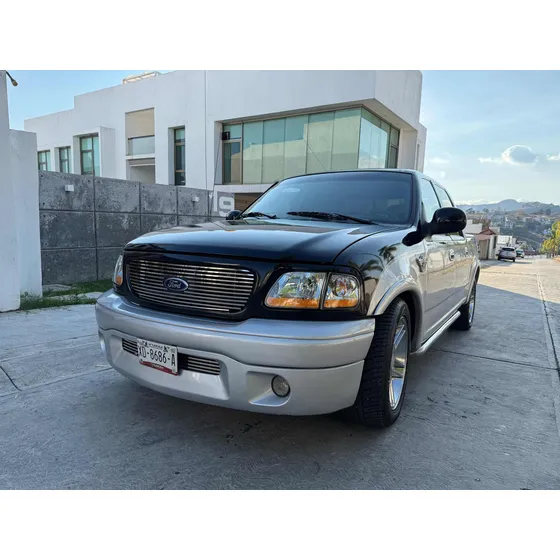 Ford Lobo 5.4 Harley Davidson 4x2 Mt