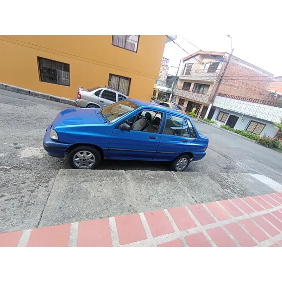 Ford Festiva 1.3 Casual 4 P 70 Hp