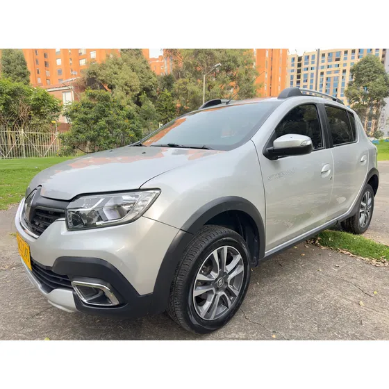 Renault Stepway 1.6 Intens Cvt