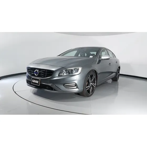 Volvo S60 2.0 R-design T6 Awd Auto