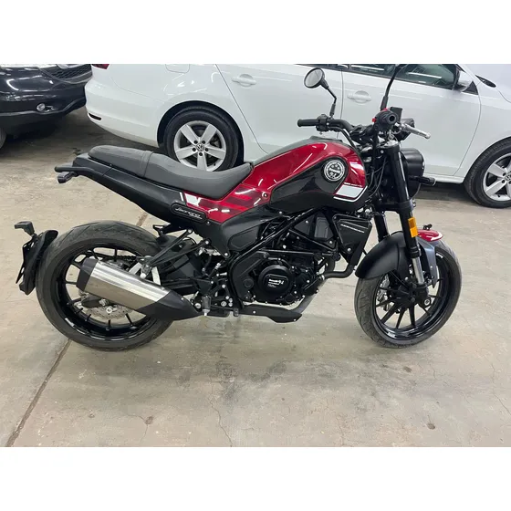 Benelli Leoncino 250cc. Como Nueva!!!