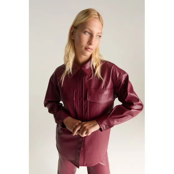Chaqueta Pu Con Cuello Camisa Y Bolsillos Mujer Desiderata