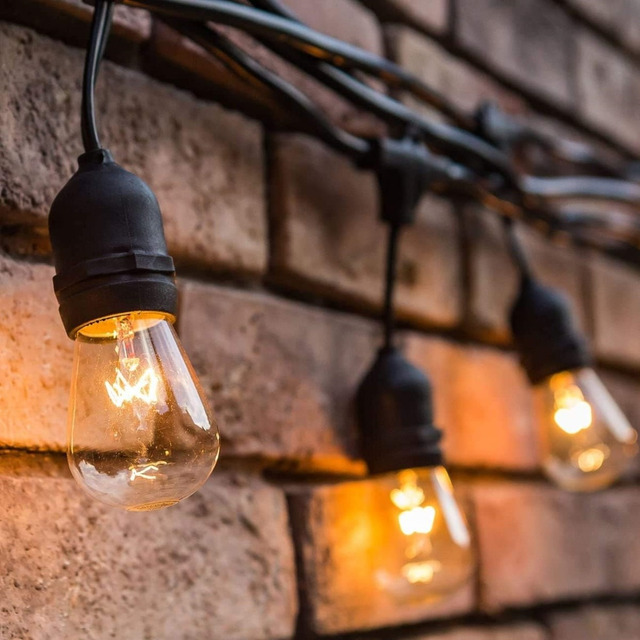 Varal De Luzes Para Área Interna E Externa 10 Soquetes 10m