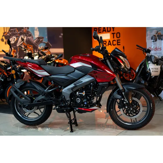 Rouser Ns 160 Ug Bajaj Simil Hunk Ls 125 200 Tnt Ybr Titan