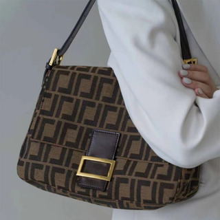 Bolsa Francesa Retrô Tiracolo Em Lona Dourada Com Fivela Bolsa Francesa Retrô Tiracolo Em Lona Dourada Com Fivela