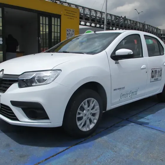 Renault Logan 2026 1600cc Mt Aa