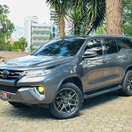 Toyota Fortuner 2019 2.4 Street At 7as