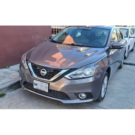 Nissan Sentra 1.8 Advance Cvt