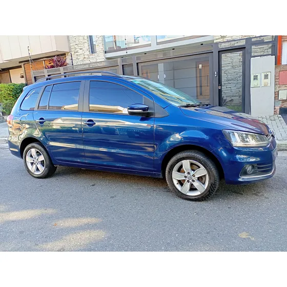 Volkswagen Suran 1.6 Highline