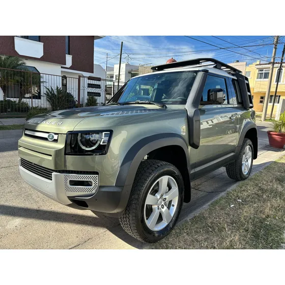 Land Rover Defender 90 90 First