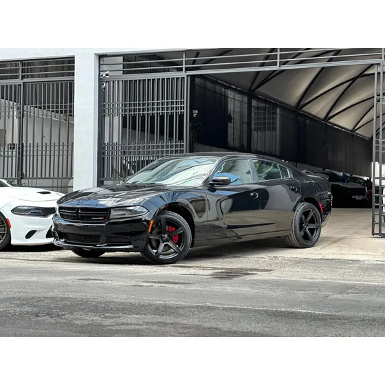Dodge Charger Police 5.7