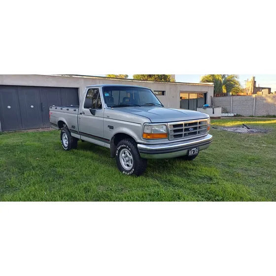 Ford F-100 2.5 I Xlt