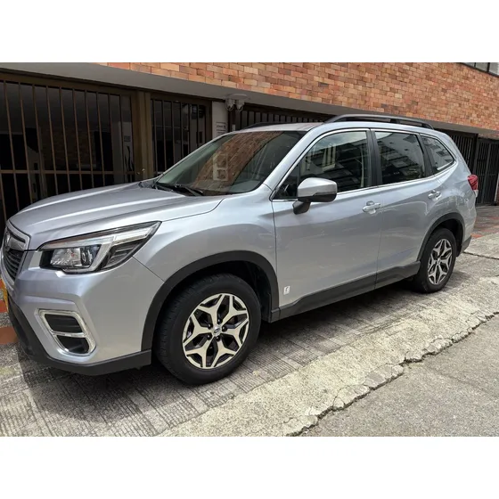 Subaru Forester 2.0 Cvt Premium