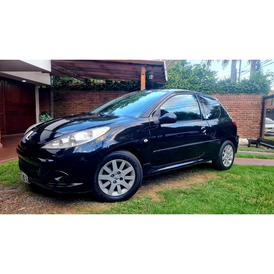 Peugeot 207 1.4 Active 75cv