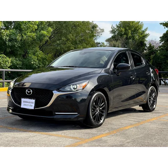 Mazda Mazda 2 1.5l Carbon Edition Sedan At