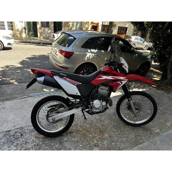Moto Honda Tornado 250 Usada